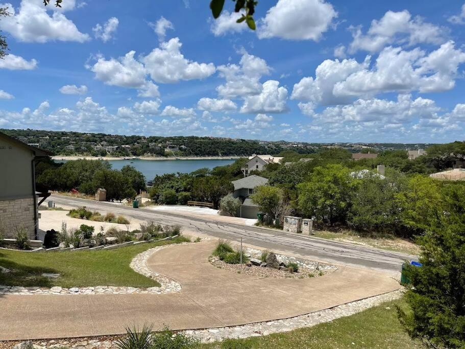 Lakeview Bungalow-Access To Lake, Pool, Gym, &Park Lago Vista Exterior photo
